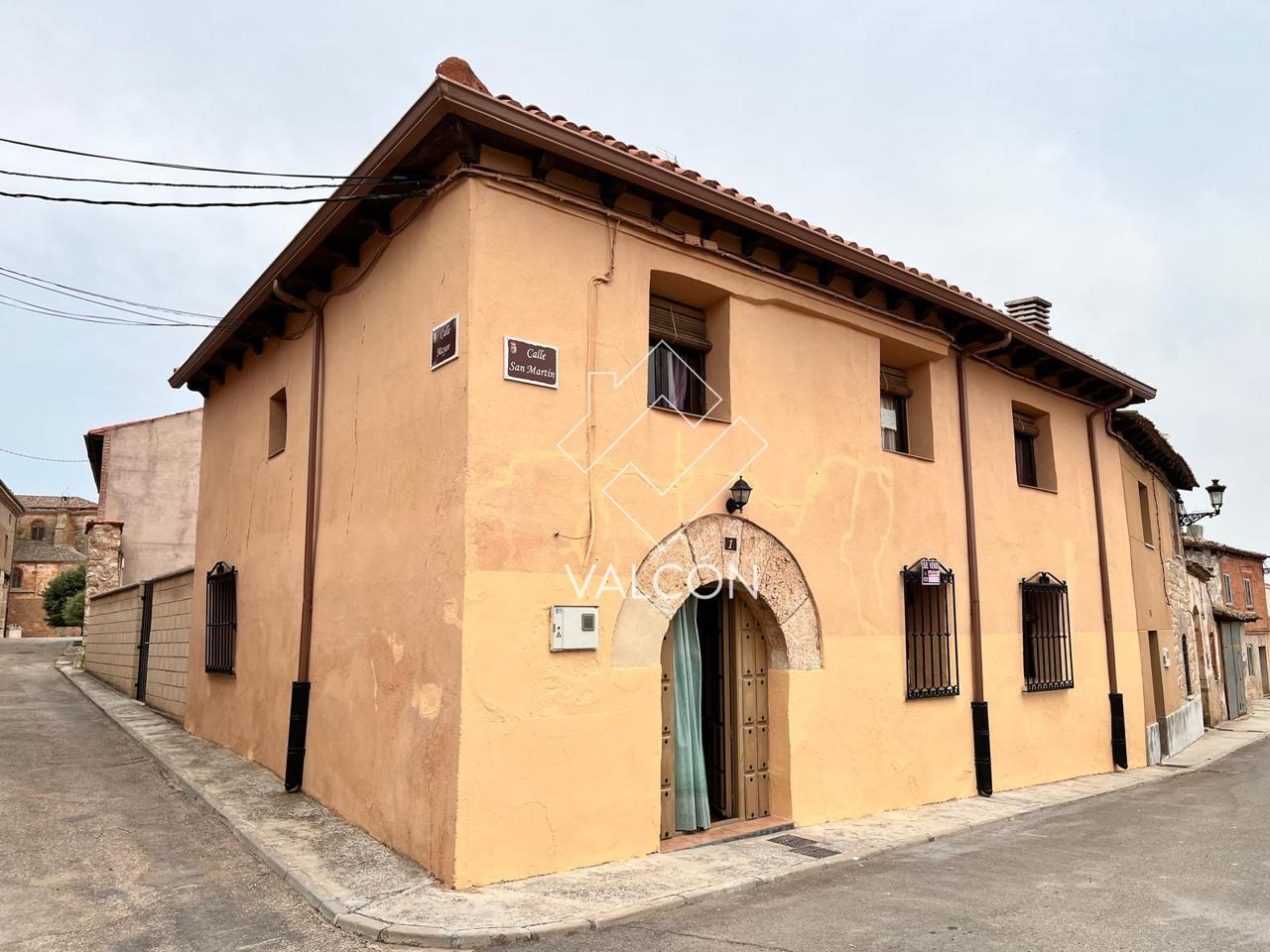CASA EN VENTA EN EL PUEBLO DE MAHAMUD