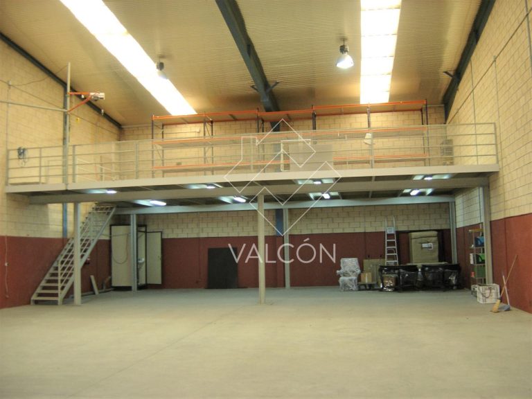 NAVE EN VENTA ZONA VILLAFRIA