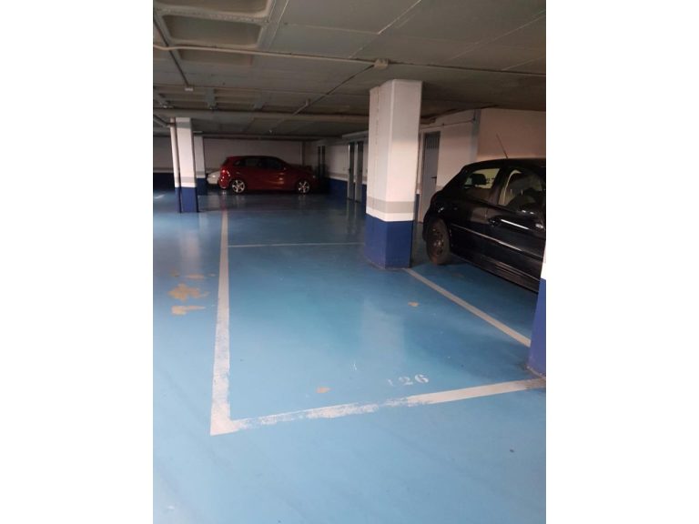 Plaza De Parking en venta en Logroño de 16 m2
